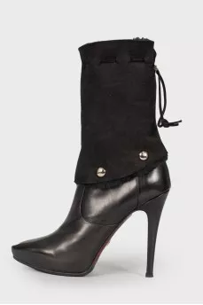 Transformer boots