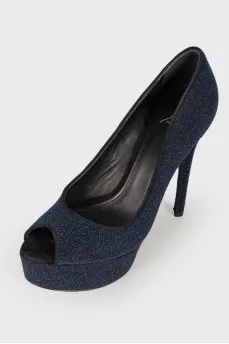 Shiny shoes