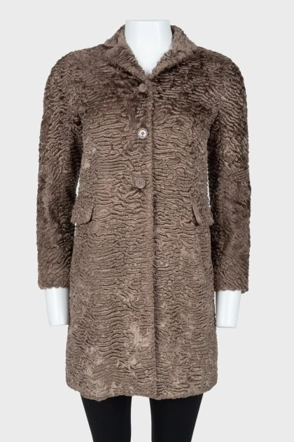 Textured fitted fur coat