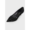 Suede shoes with patent toecap