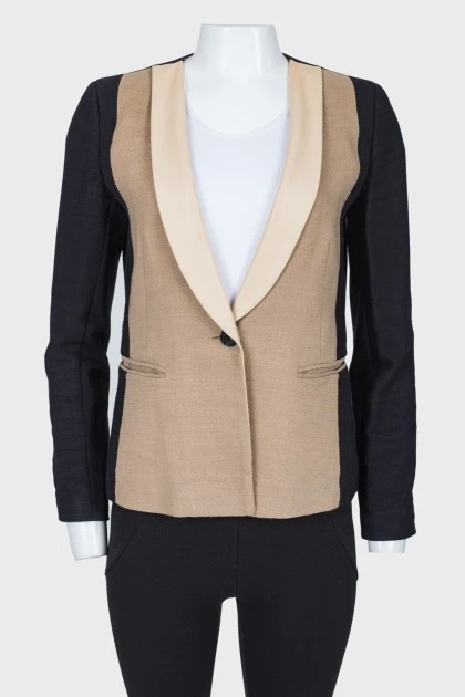 Jacket with leather lapels