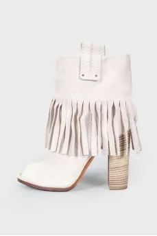 Open toecap suede ankle boots