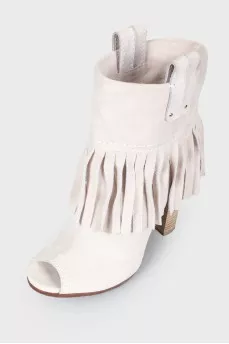 Open toecap suede ankle boots