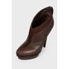 Leather ankle boots with stiletto heels