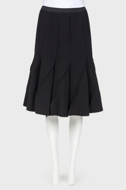 Pleated wool skirt