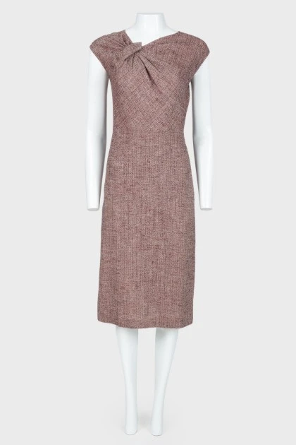 Fitted dress with decorative gathers