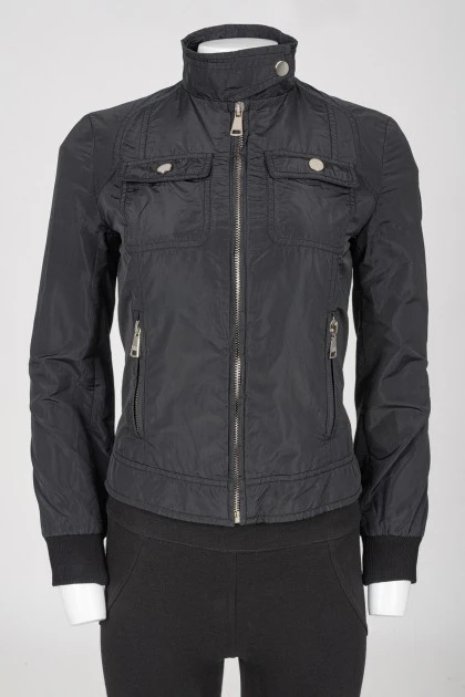 Black fitted jacket