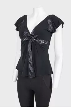 Black top with lace and bow