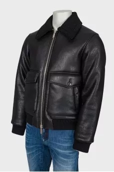 Men's sheepskin coat with a fur collar
