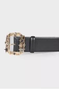 A wide leather belt