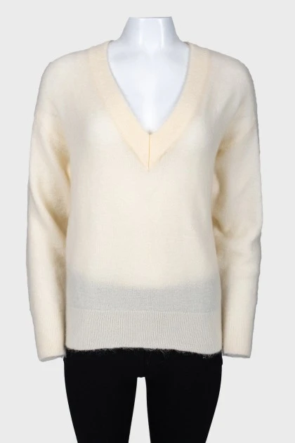Milk fluffy pullover