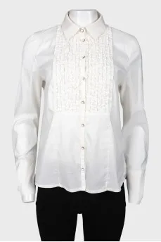 White blouse with ruffles