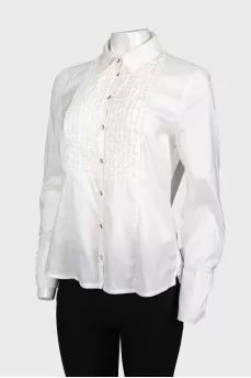 White blouse with ruffles