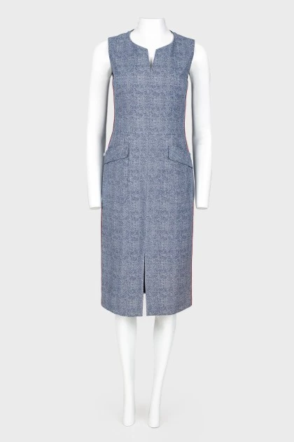 Fitted dress with stripes