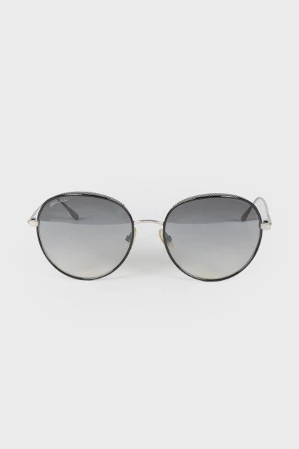 Sunglasses with rhinestones