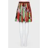 Pleated skirt with print
