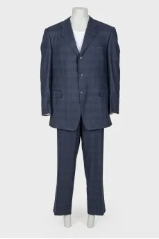 Men's checkered suit