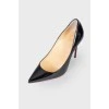 Varnish leather shoes